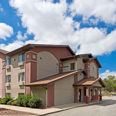 Отель Super 8 By Wyndham Lexington Park/California Area Экстерьер фото
